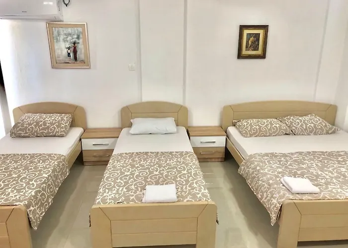 Apartmani Maja